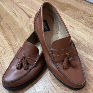 Bass Brown Leather Slip On Tassel Loafers Shoes Markham D605 Mens Size 12M. EUC